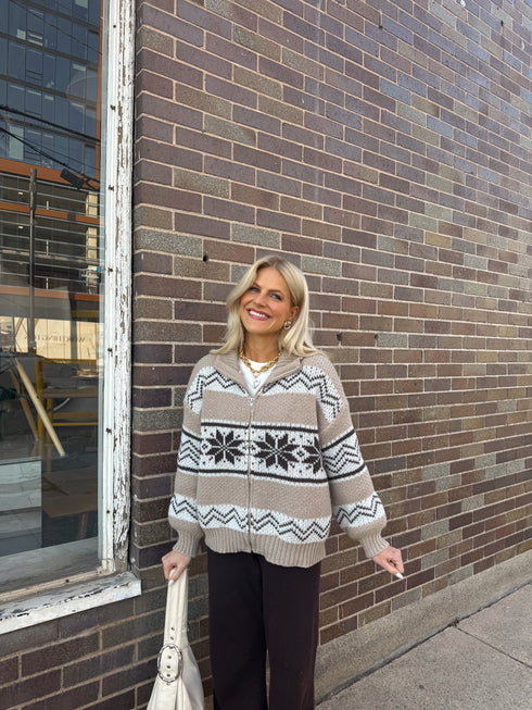 Mountain Mems Cardigan